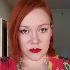 Meet your Posher, Hillary